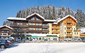 Hotel Bischofsmuetze  4*